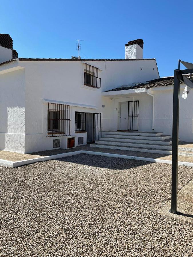 Djm Palms - Shared Casa Rural - Casa Rural Compartida - No Es Una Casa Privada Ayora Exterior foto